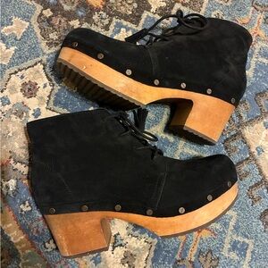 Dr. Scholl's Black Suede Clog boots with Wooden Heel
